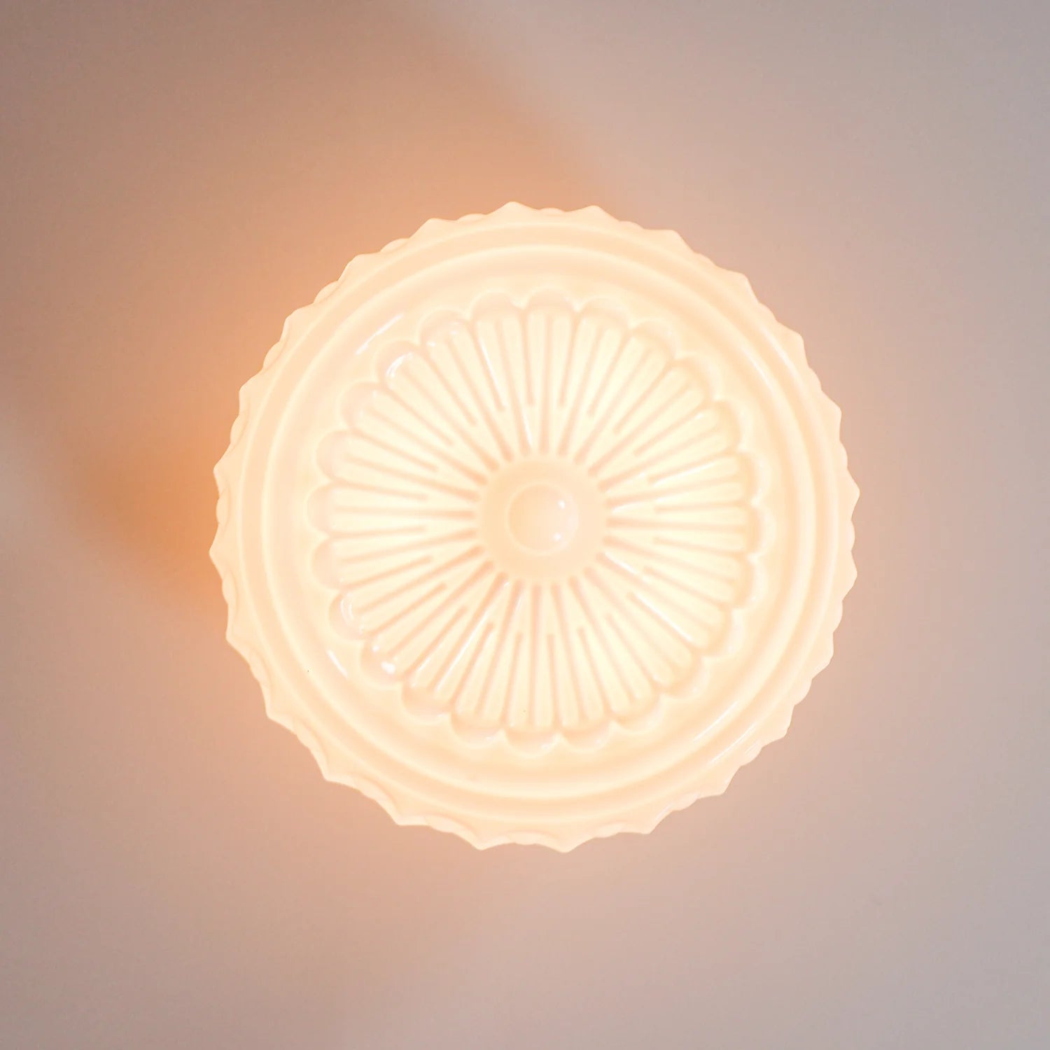Classic Manor Glass Ceiling Lamp