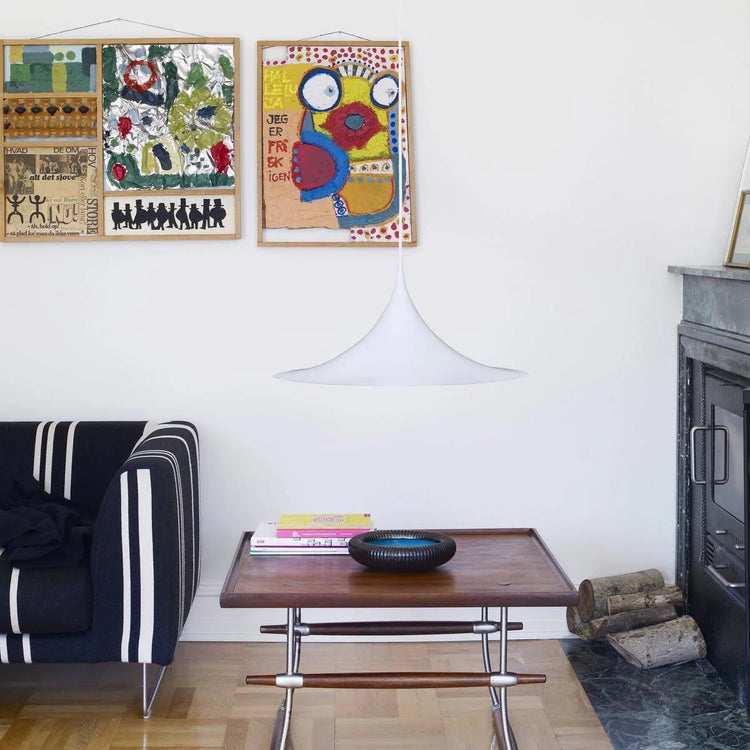 Stilfuld buelampe i aluminium