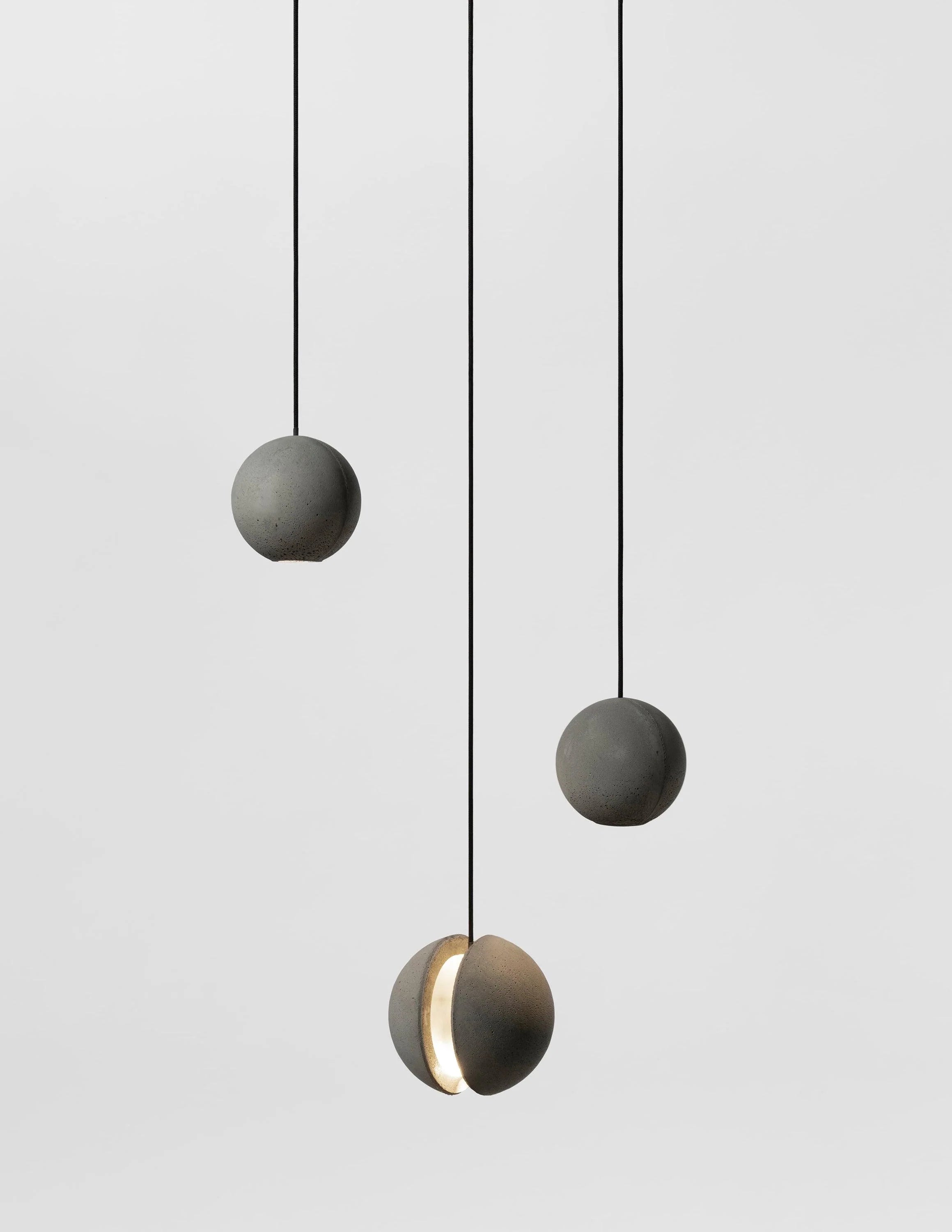 Suspension ronde minimaliste en béton
