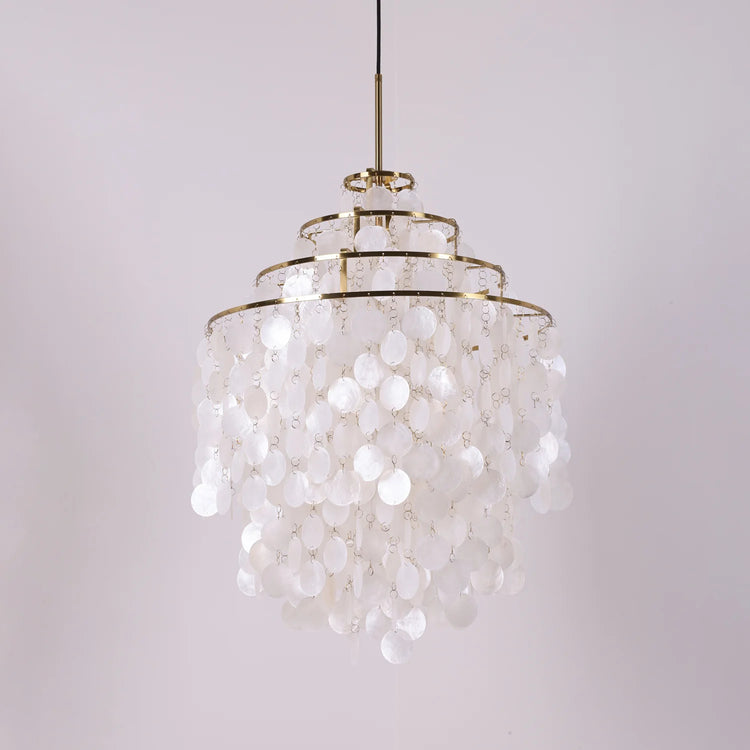 Moderne skylignende Shell-lysekrone