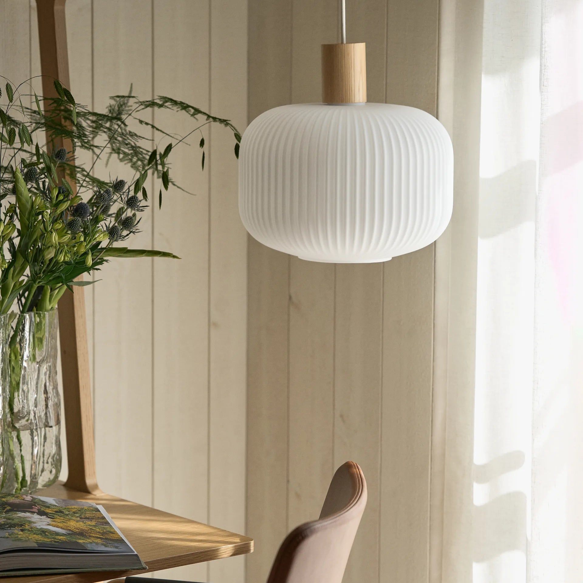 Lampada a sospensione in vetro stile lanterna antica