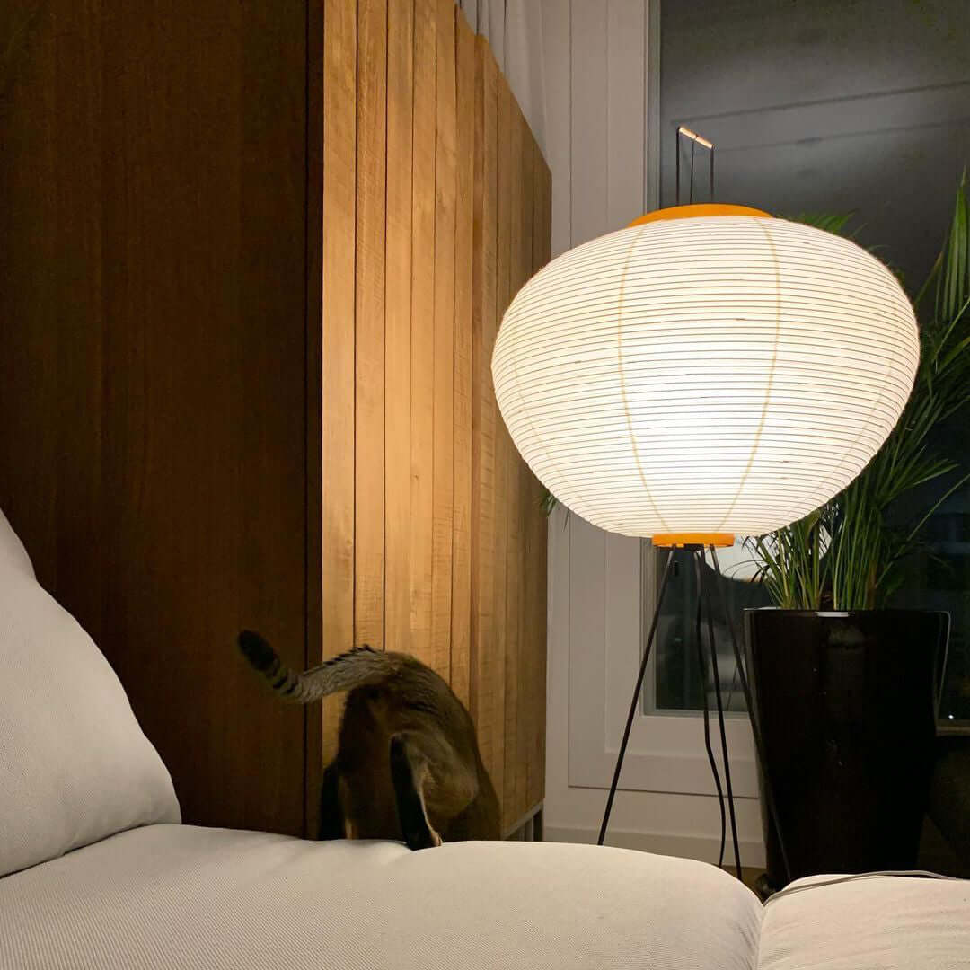 Lampe à abat-jour ronde en papier oriental