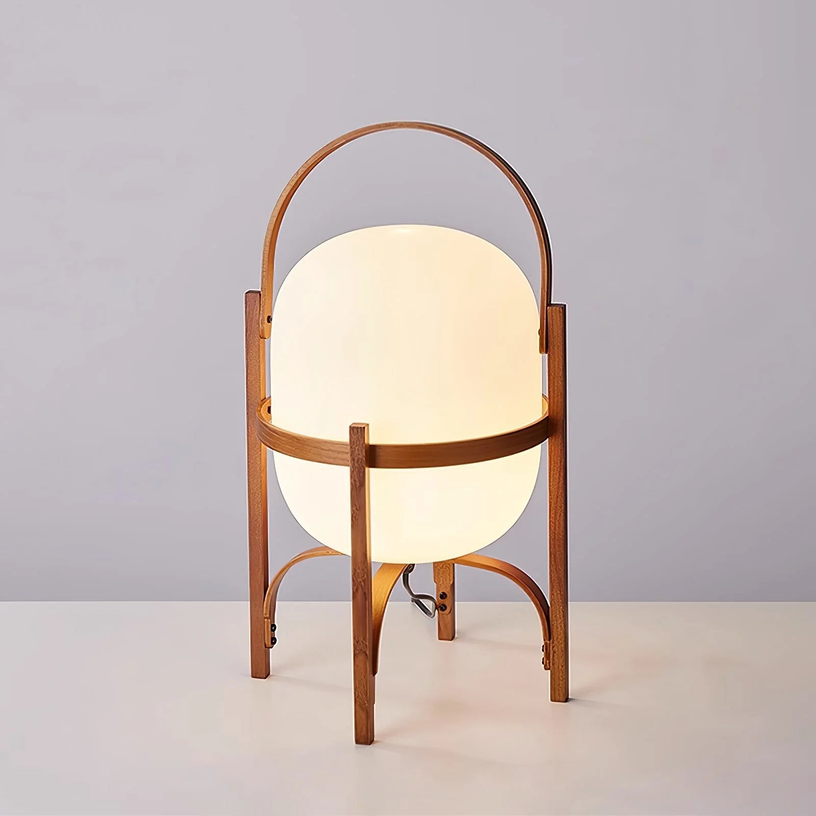 Lampe de table nomade ronde classique en verre