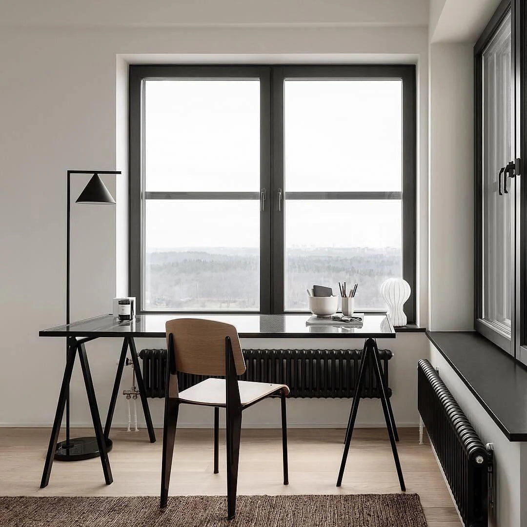 Moderne lineær metalgulvlampe