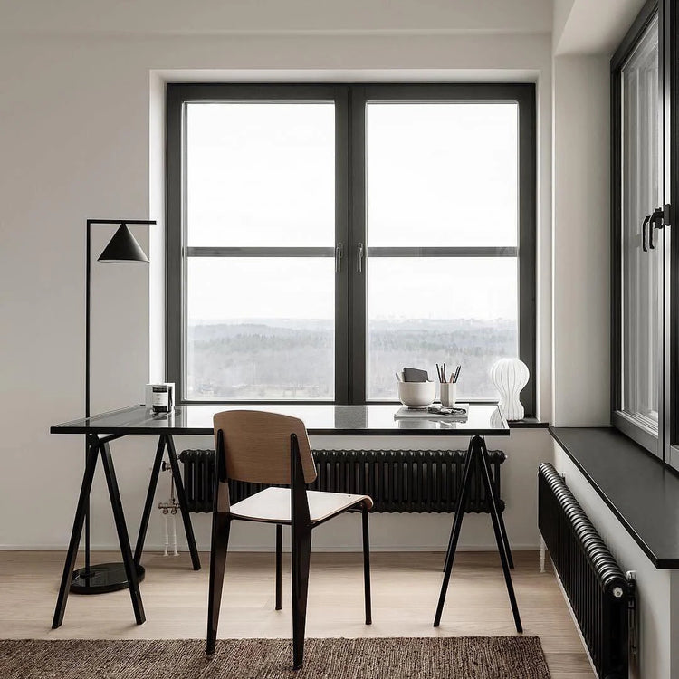 Moderne lineær metalgulvlampe