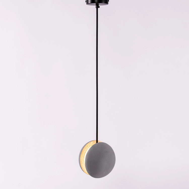 Lampada a sospensione in pietra lunare