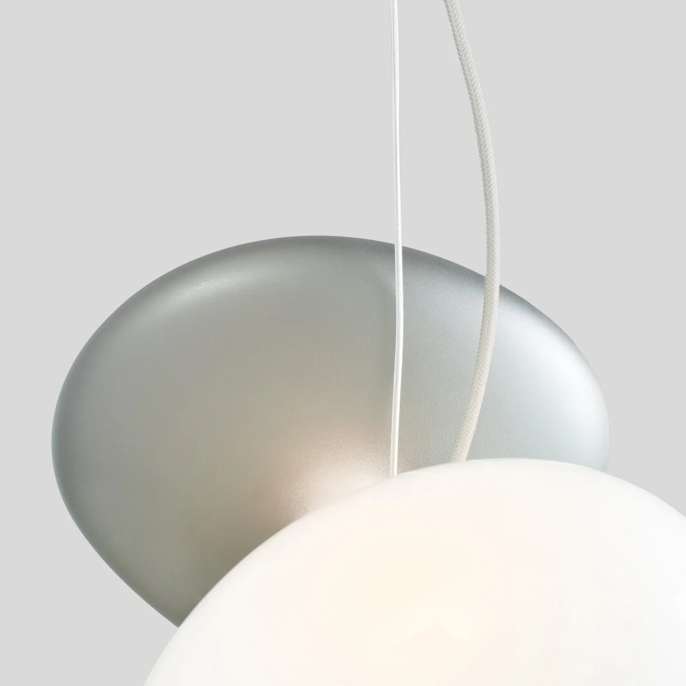 Lampe à suspension ovale en verre élégante