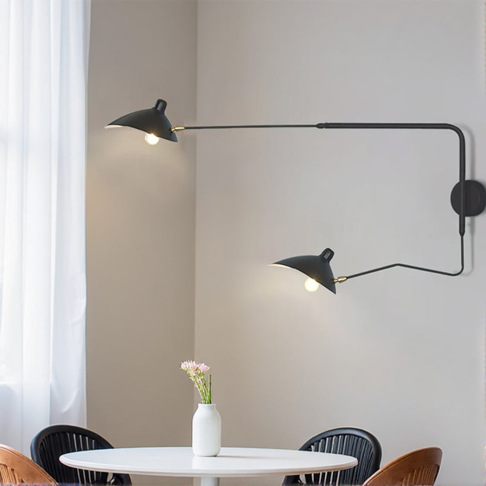 Elegante lampada da parete a doppia testa