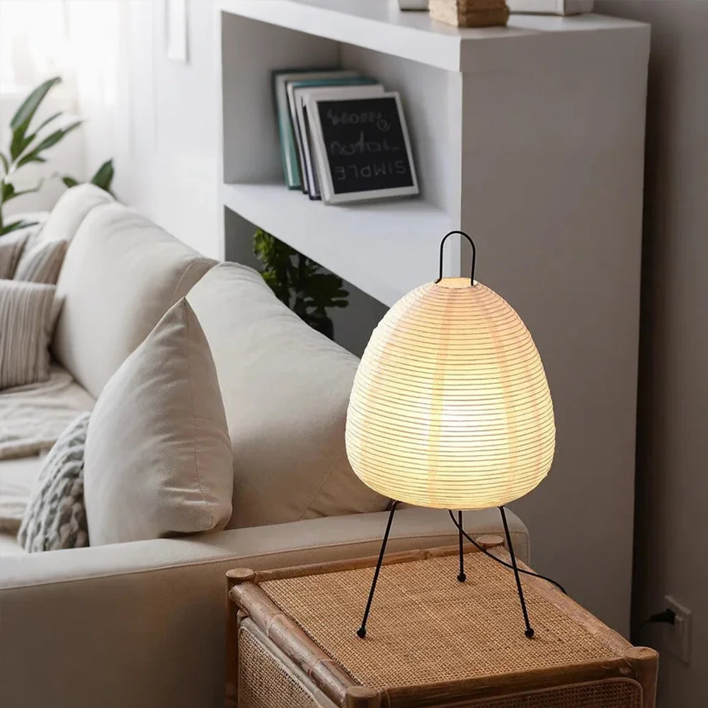 Lampada da tavolo in carta di riso