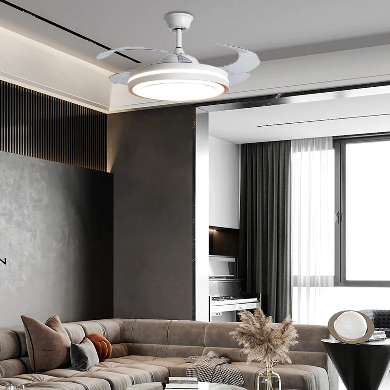 Hvid metal fjernbetjening loftsventilator med lys