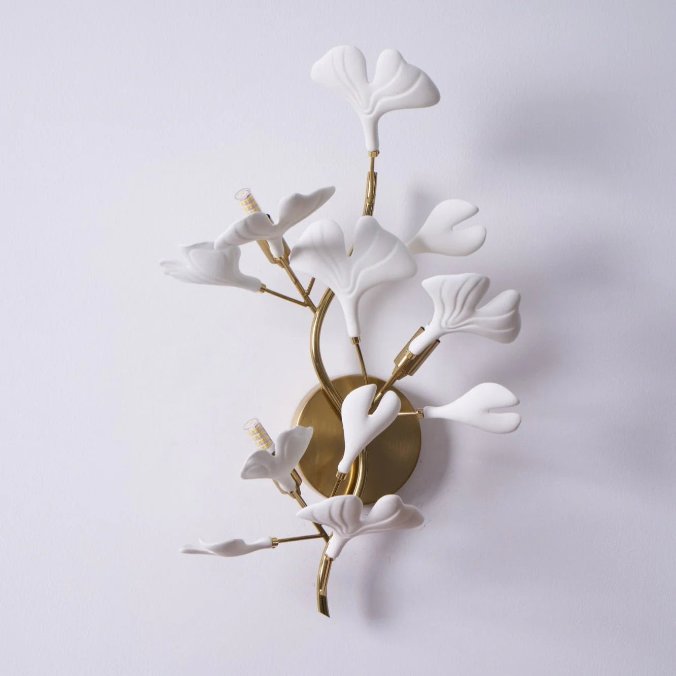 Stylish Leaf Porcelain Wall Light