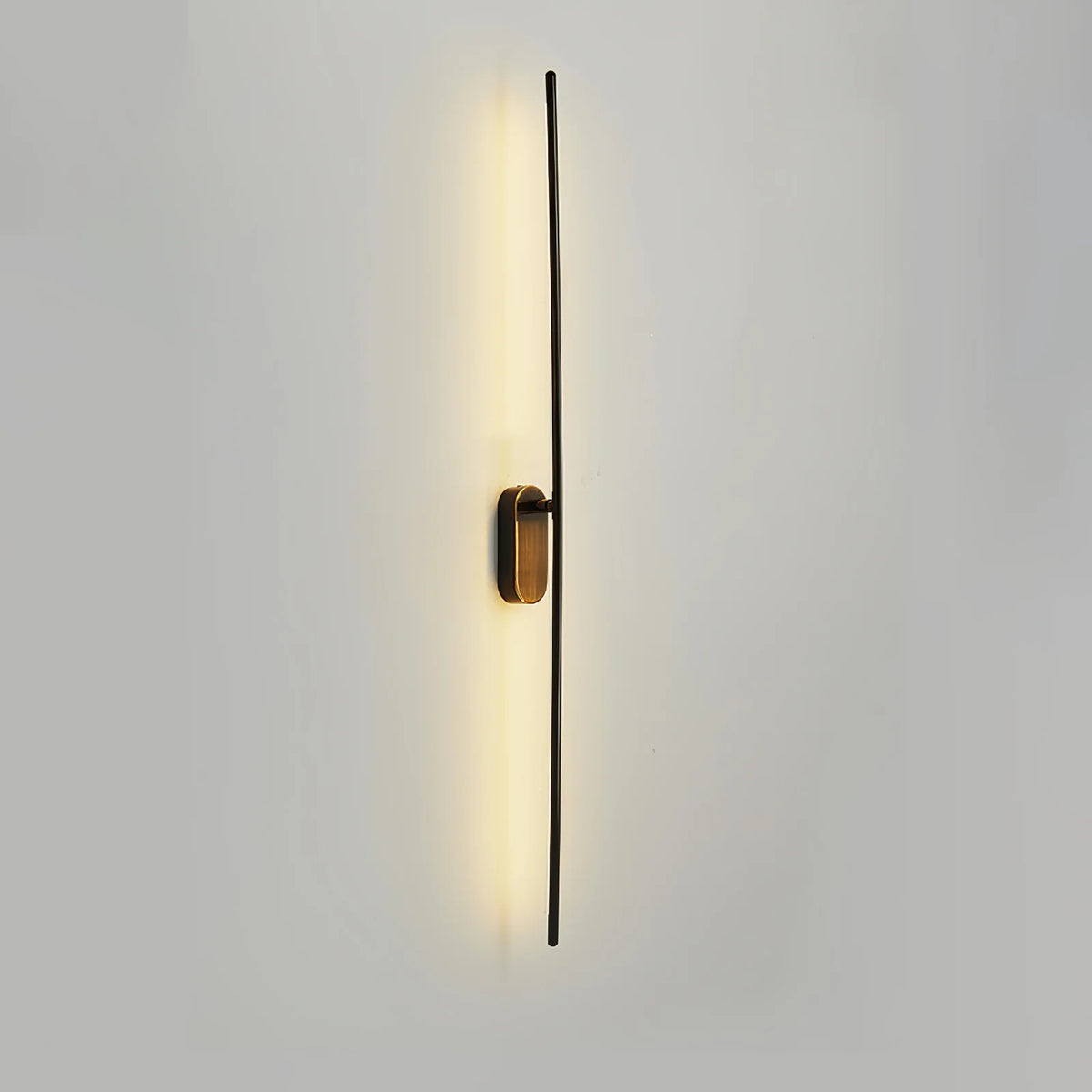 Lineær metal væglys