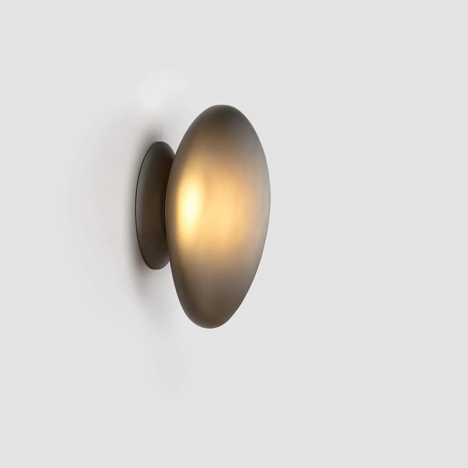 Lampada da parete a sfera luminosa