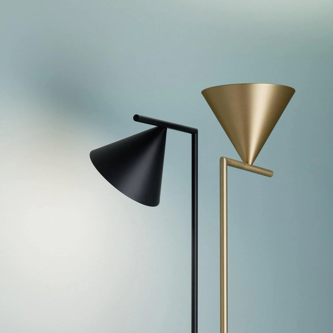 Moderne lineær metalgulvlampe
