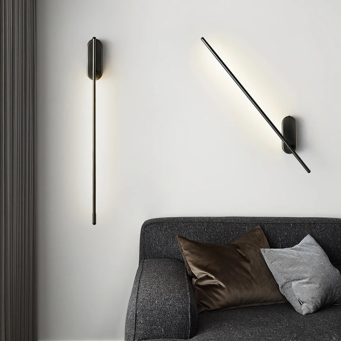 Adustable Linear Metal Wall Light