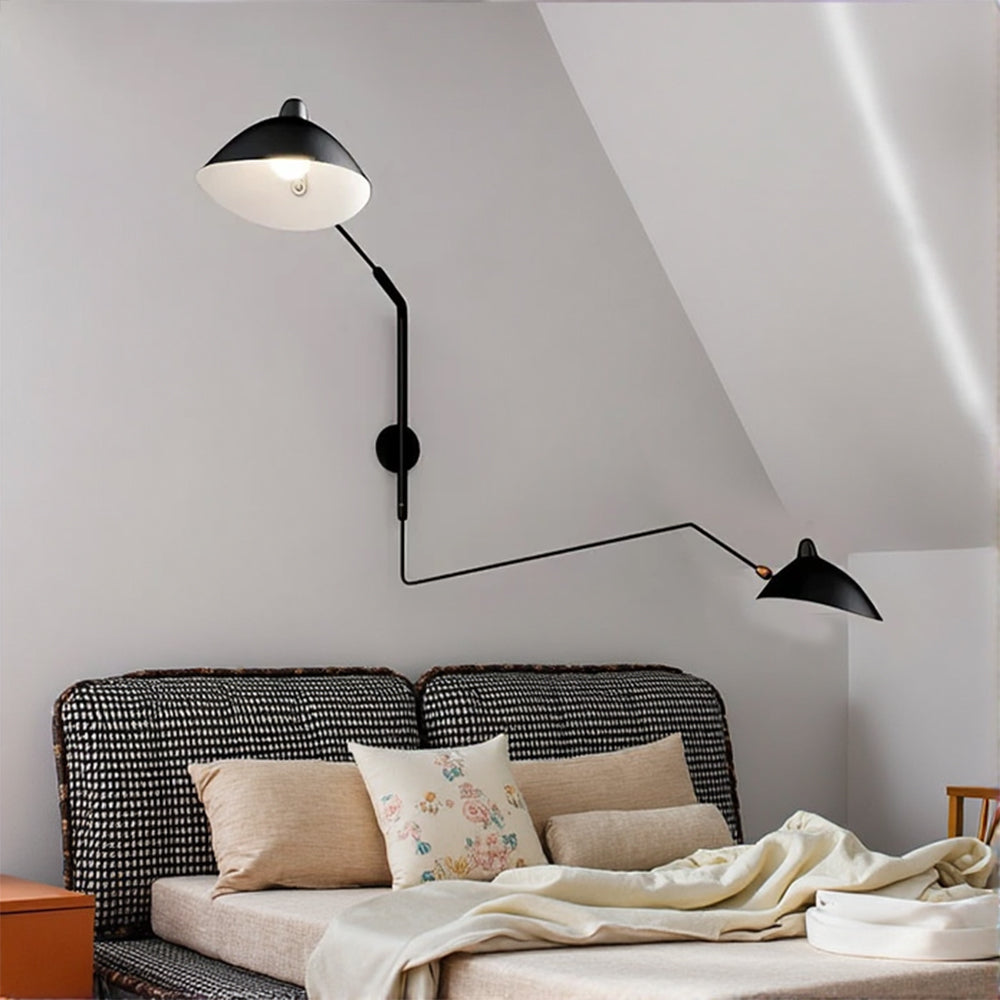 Elegante lampada da parete a doppia testa