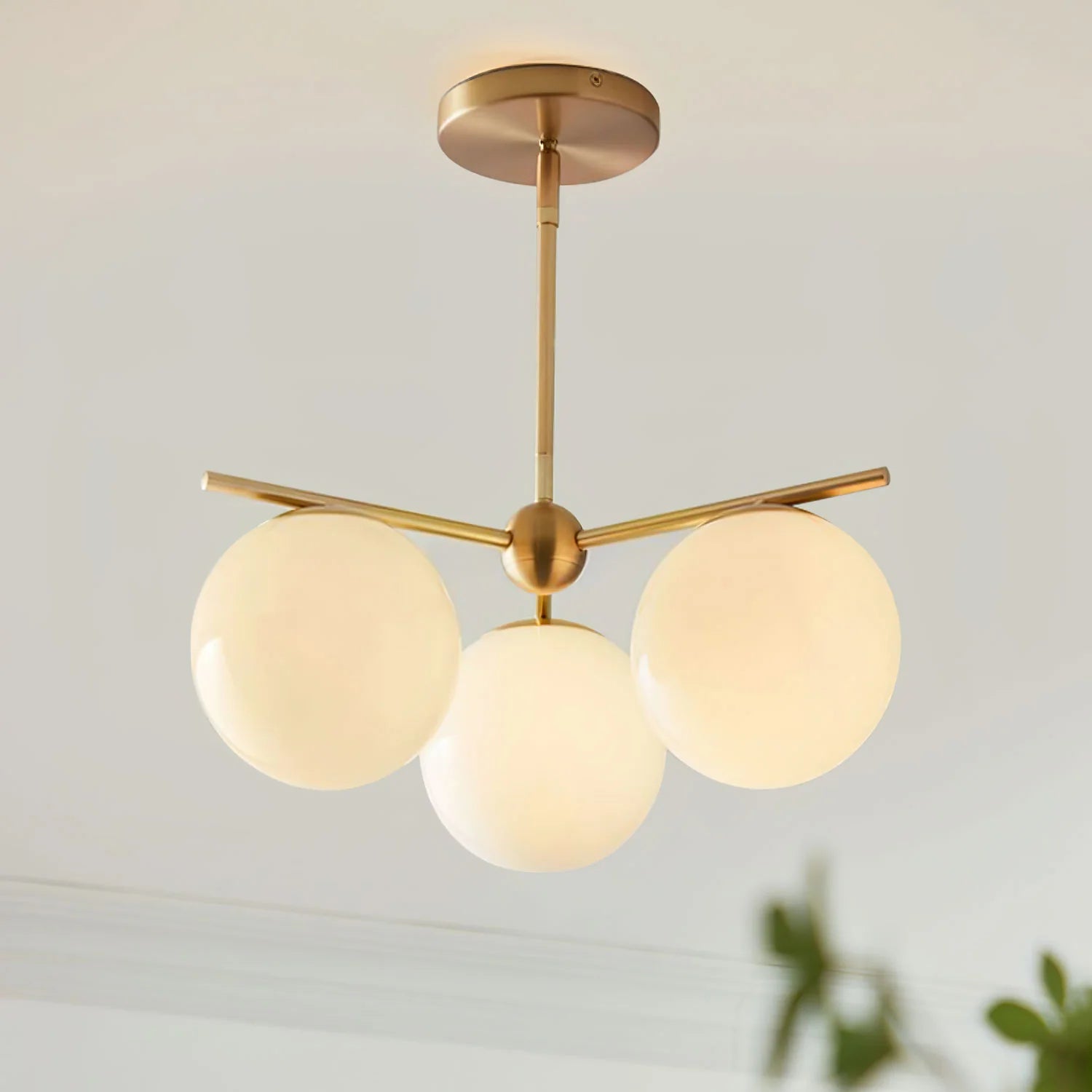 Lampadario a stelo orbitale