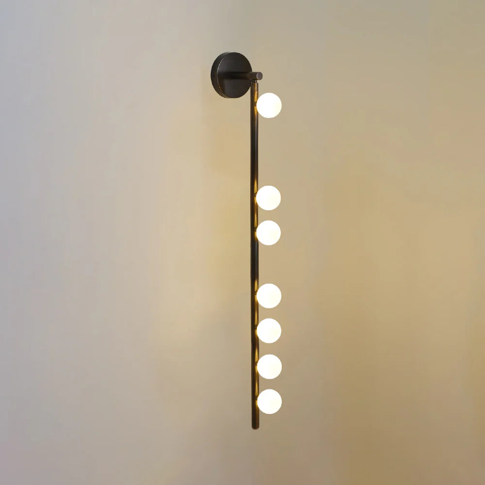 Applique murale linéaire moderne en verre et laiton