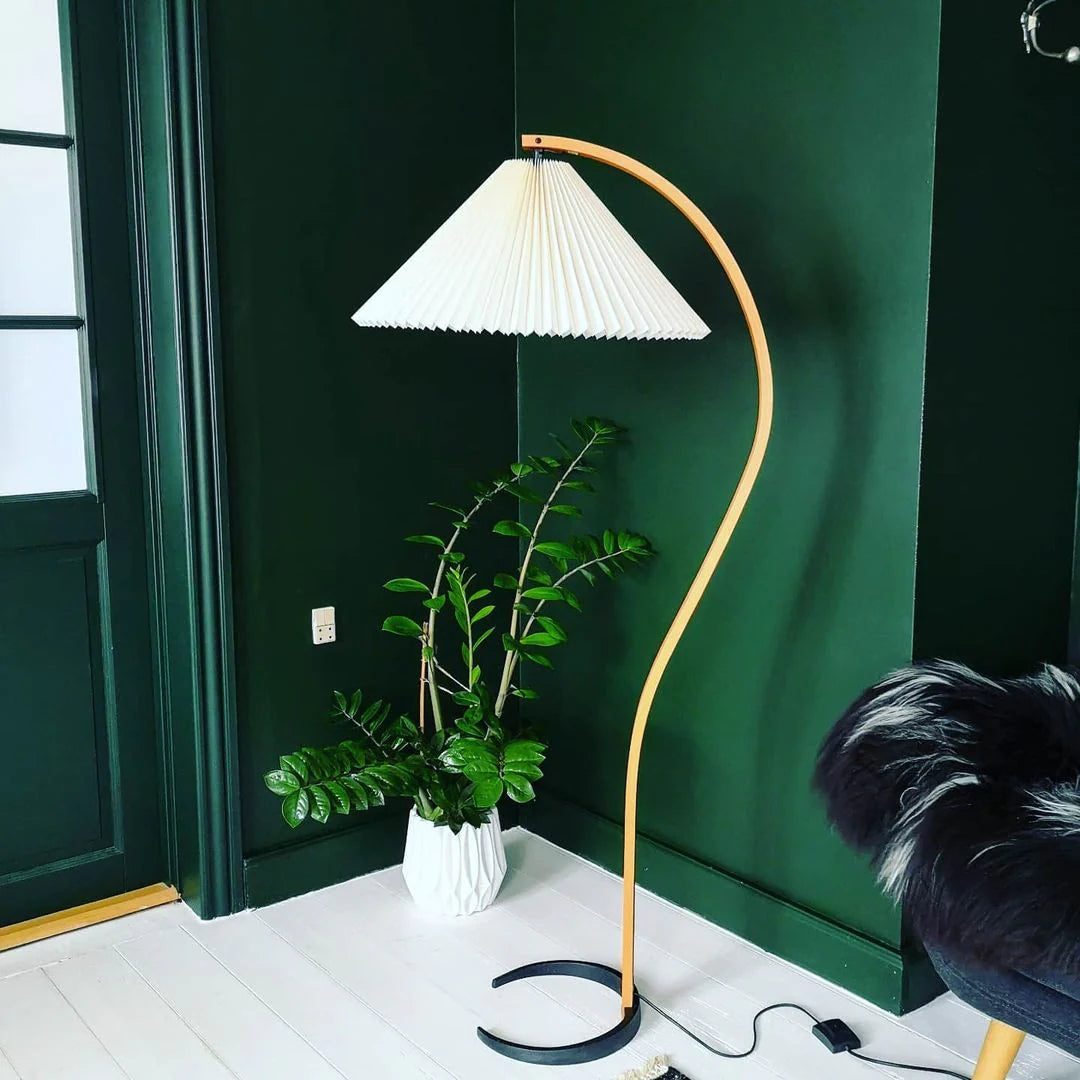 Skandisk bue gulvlampe