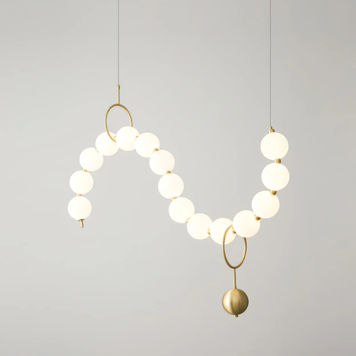 Lampe à suspension élégante en verre de bijoux