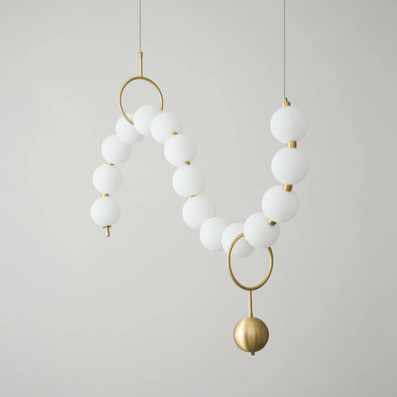 Lampe à suspension élégante en verre de bijoux