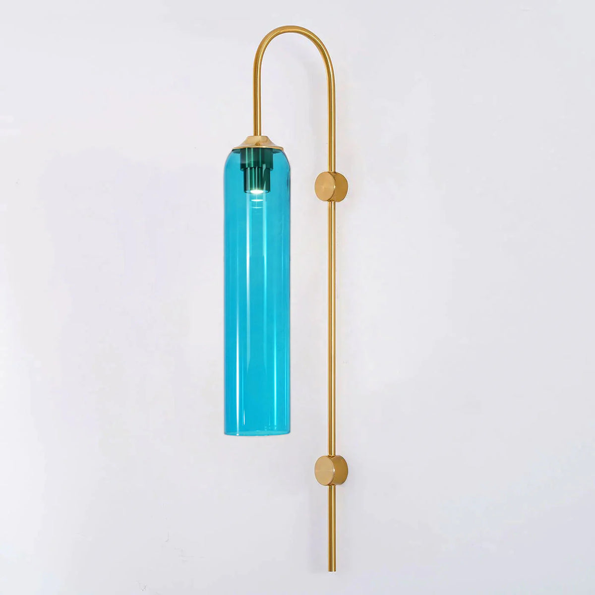 Nova Minimalist Sconce