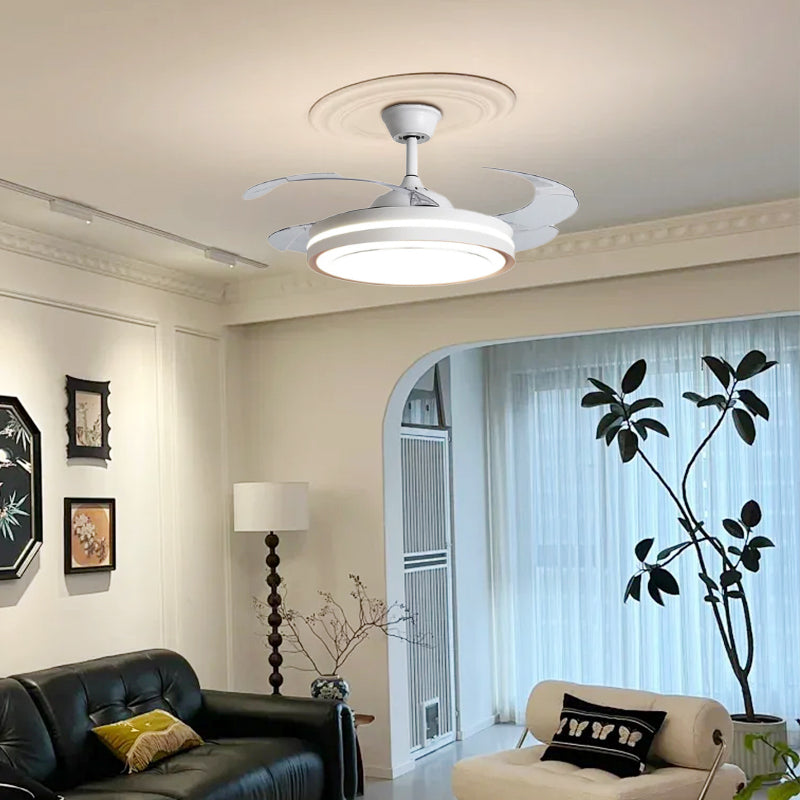 Hvid metal fjernbetjening loftsventilator med lys