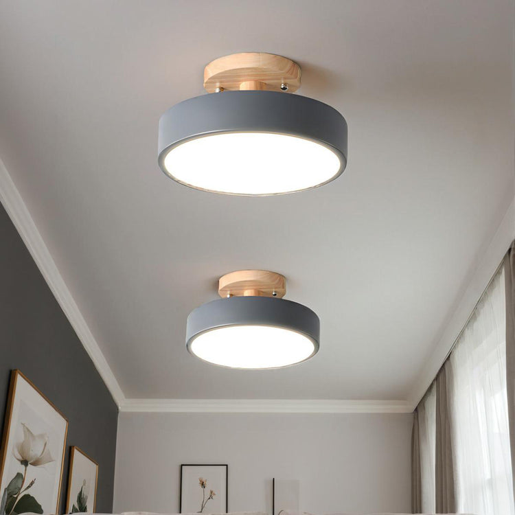 Runde, halbbündige Deckenleuchte aus Holz von Glarefusion