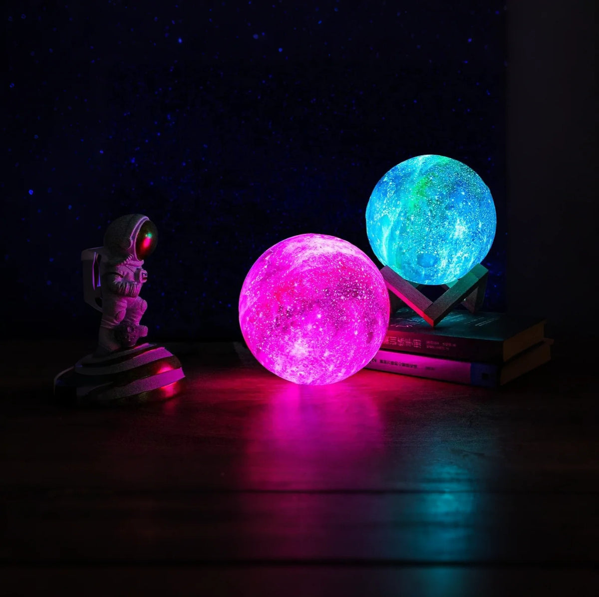 Lampada da tavolo Moonlight Creative Space Creative Space Creative