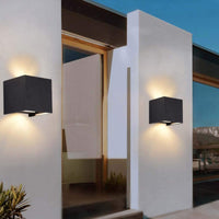 Moderna luce murale a LED cubo regolabile