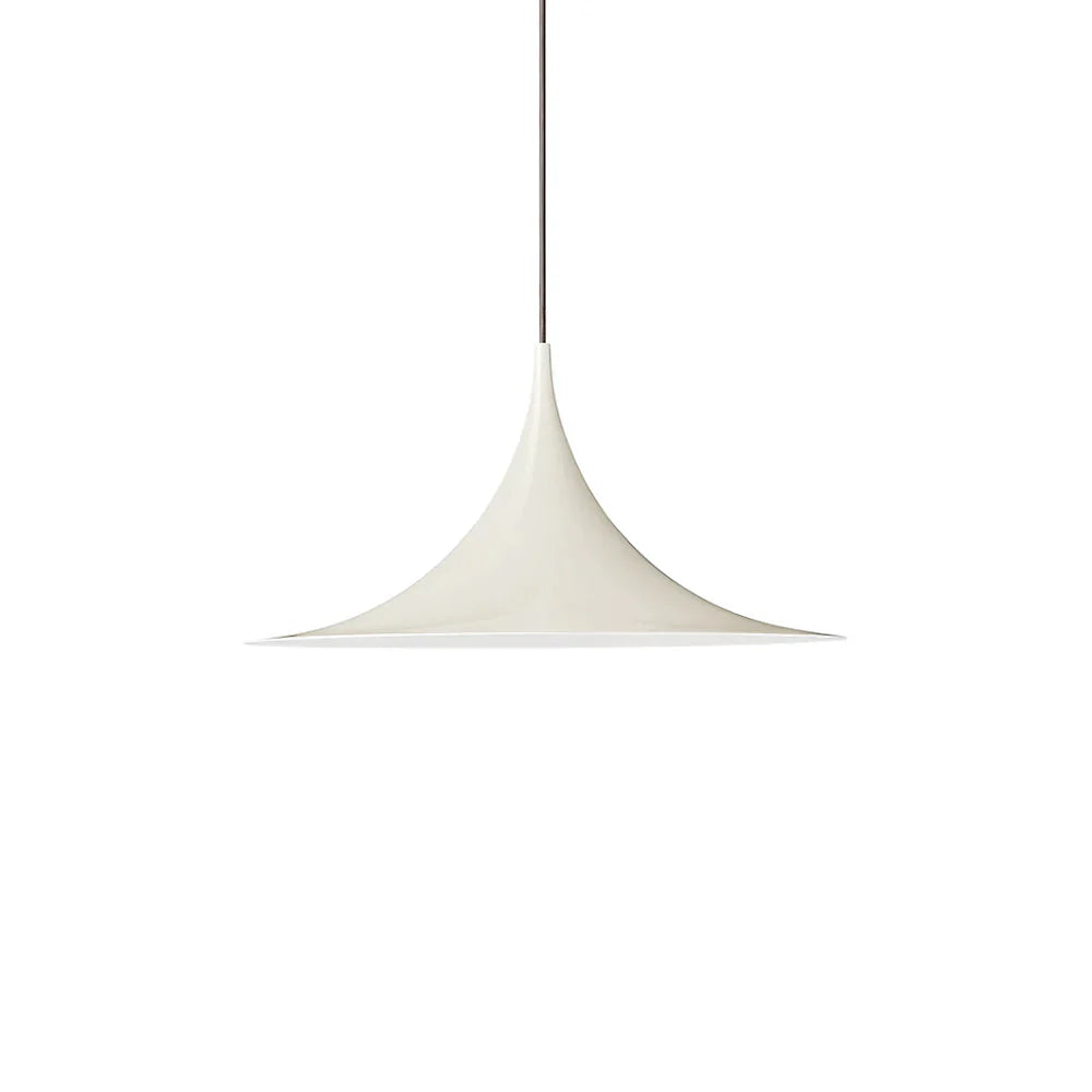 Stilfuld buelampe i aluminium