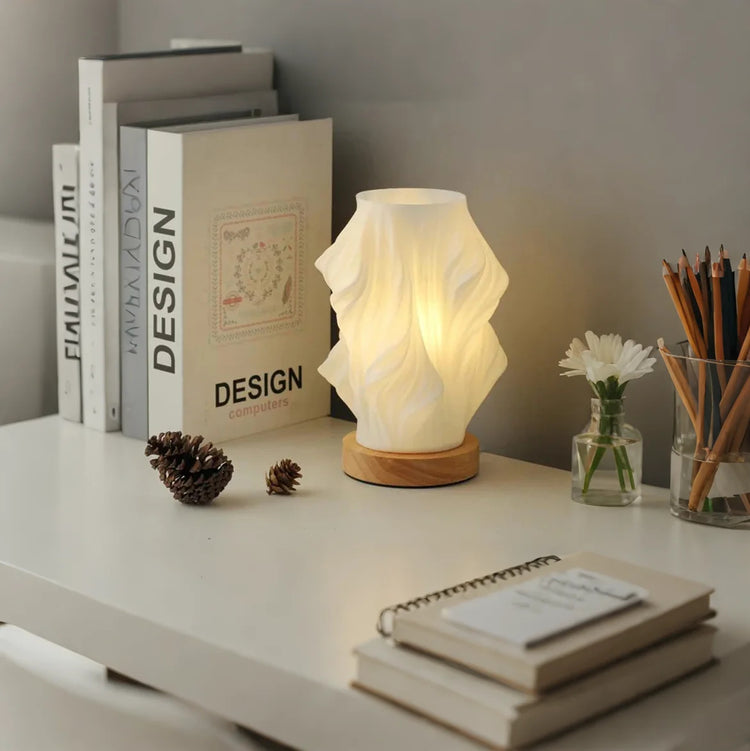 Chic spiralstribet skærm natlampe