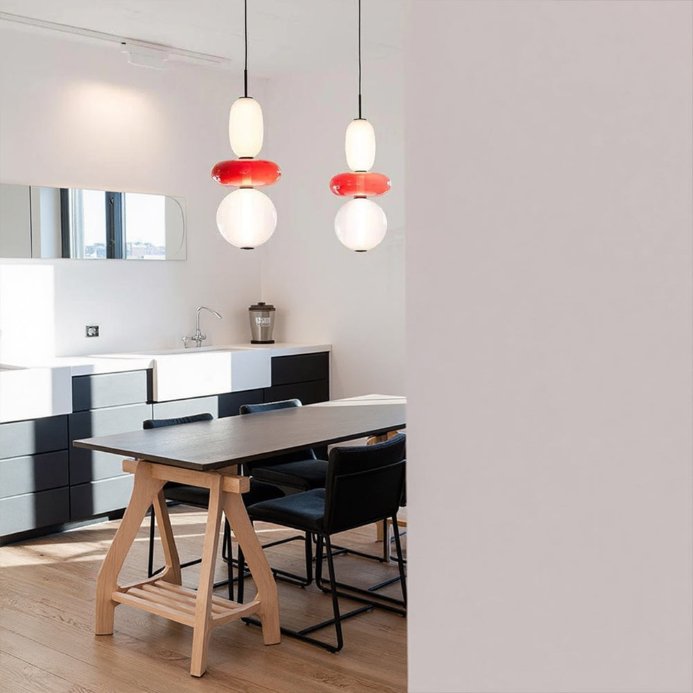 Elegante lampada a sospensione in vetro candito