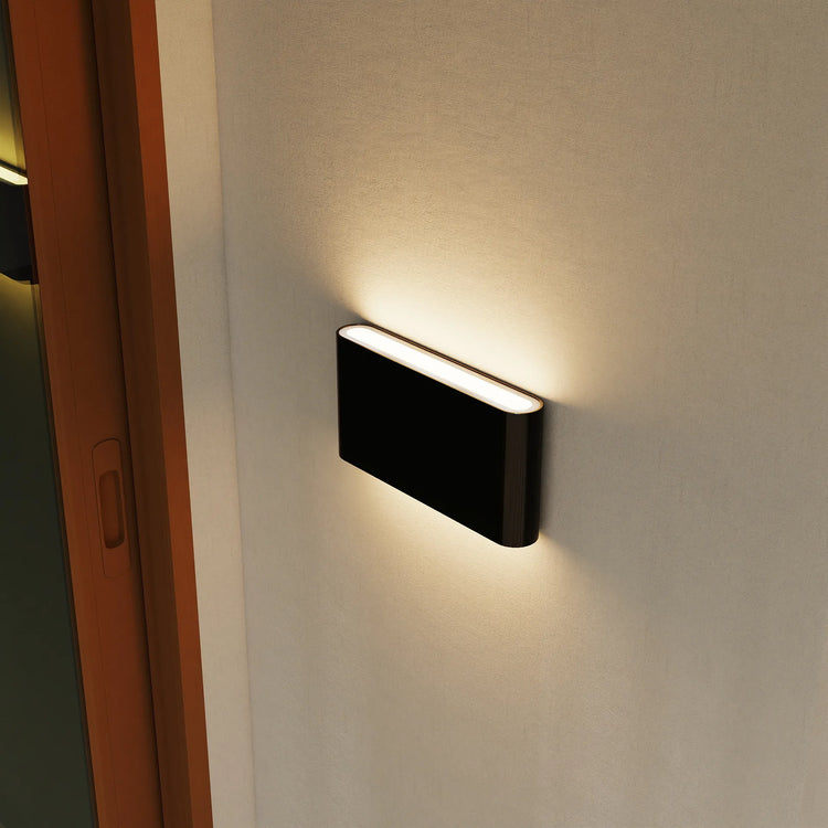 Modern Chic Waterproof Double Head Wall Light