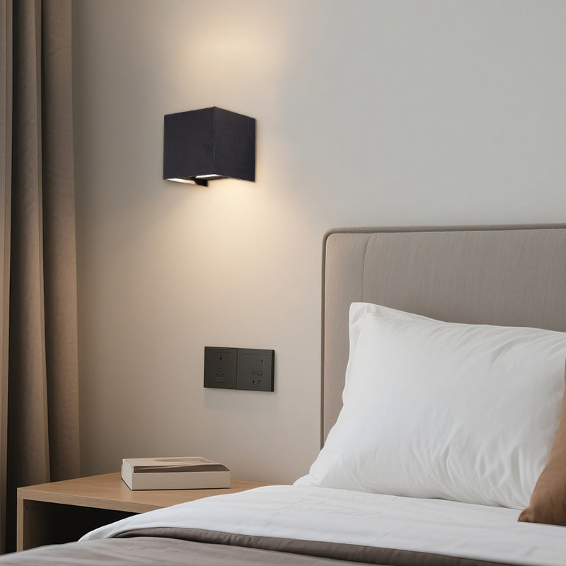 Moderna luce murale a LED cubo regolabile
