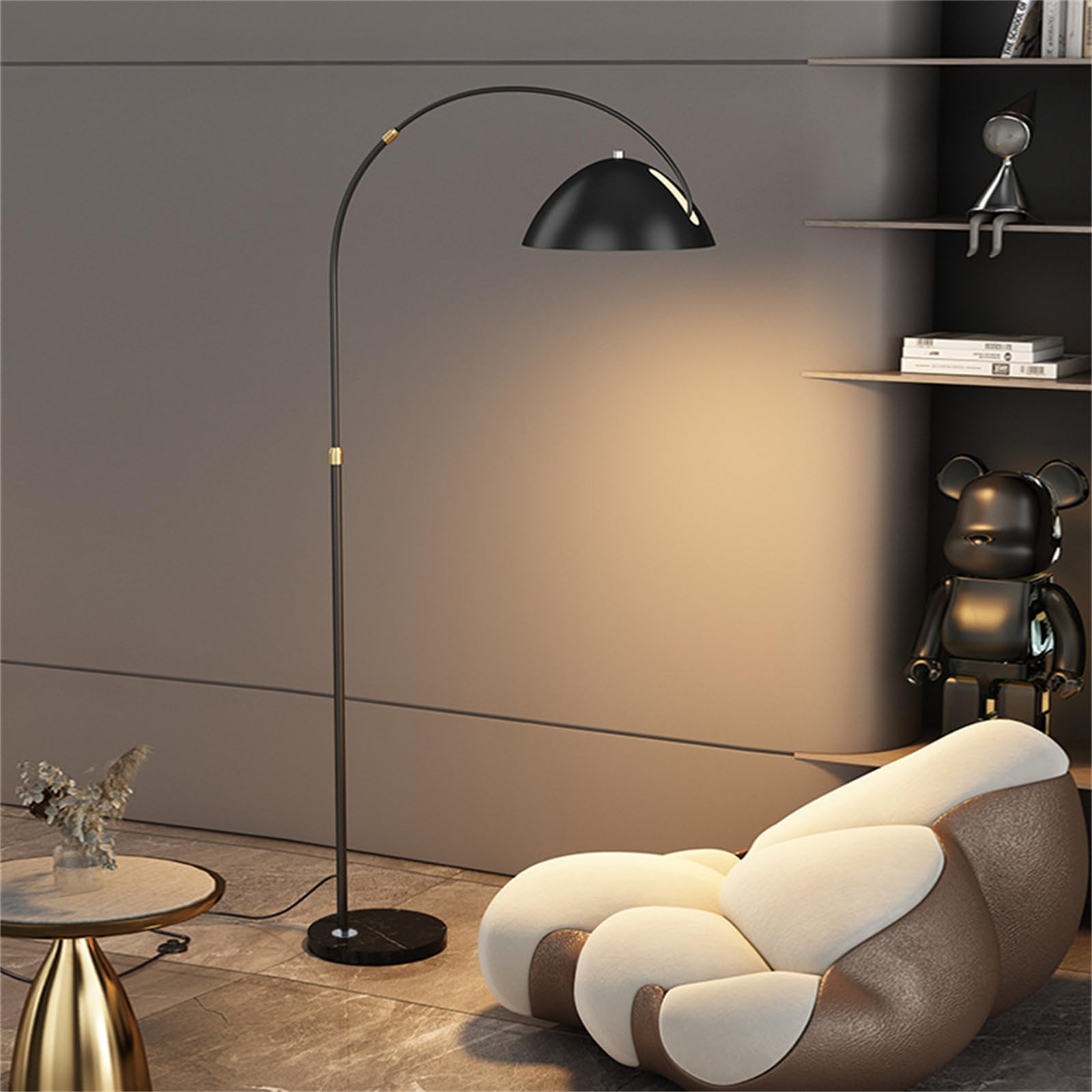 Lampadaire minimaliste en métal à arc élégant