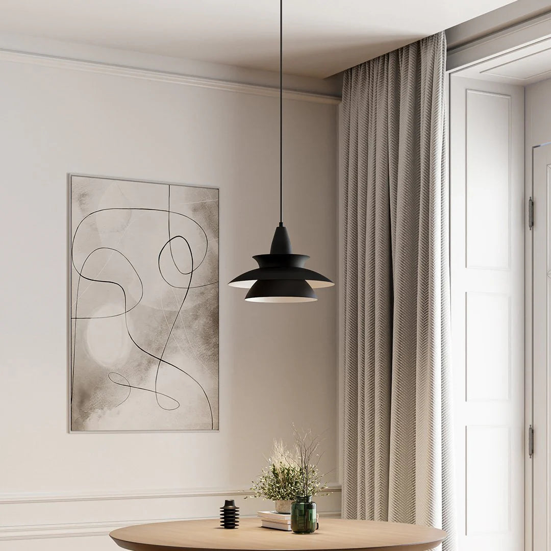Klassisk retro svart pendellampa i aluminium