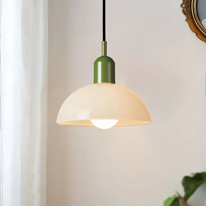 Lampada a sospensione a forma di ciotola colorata