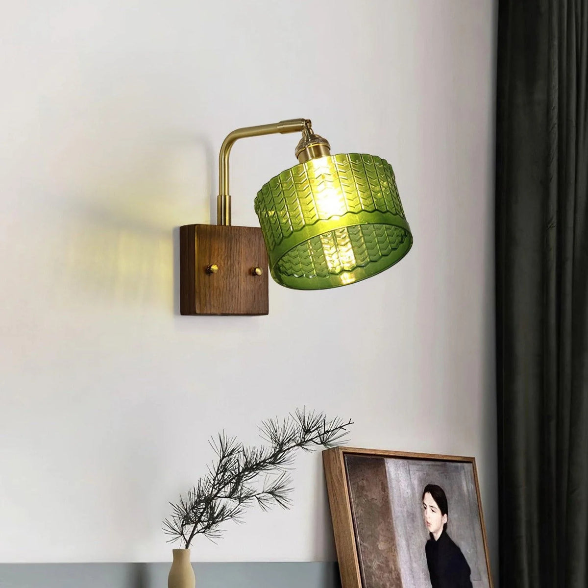 Radiant Woodland Elegance Wall Light