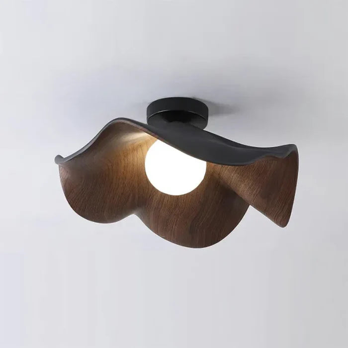 Plafonnier de chambre minimaliste moderne en forme de feuille de noyer