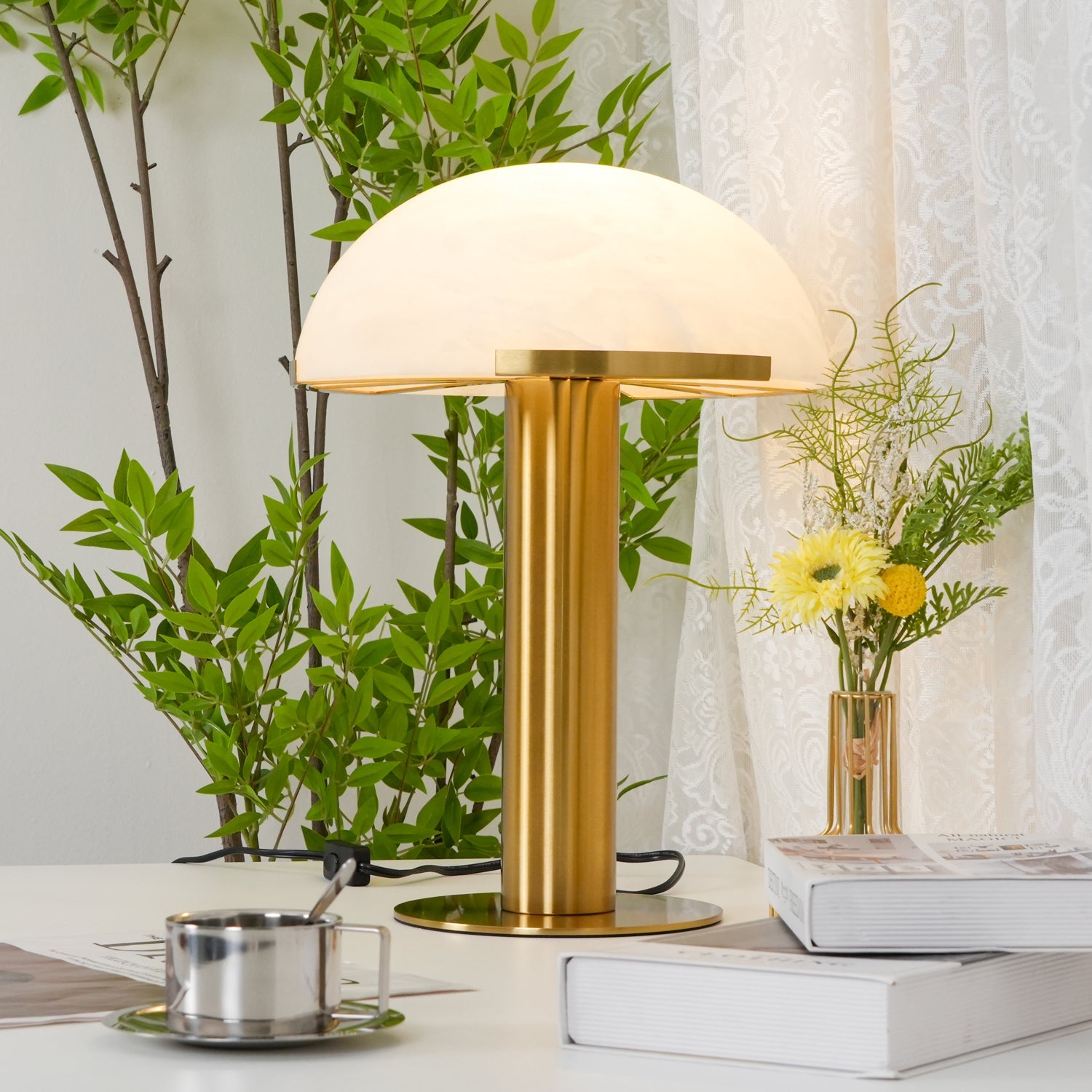 Stylish Round Mushroom Cap Alabaster Table Lamp