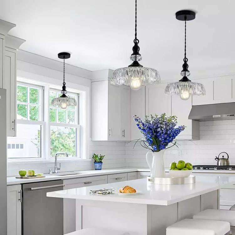 Schicke Glasblumen-Pendelleuchte