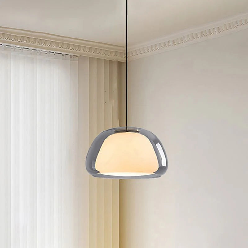 Lampada a sospensione moderna in vetro lattimo