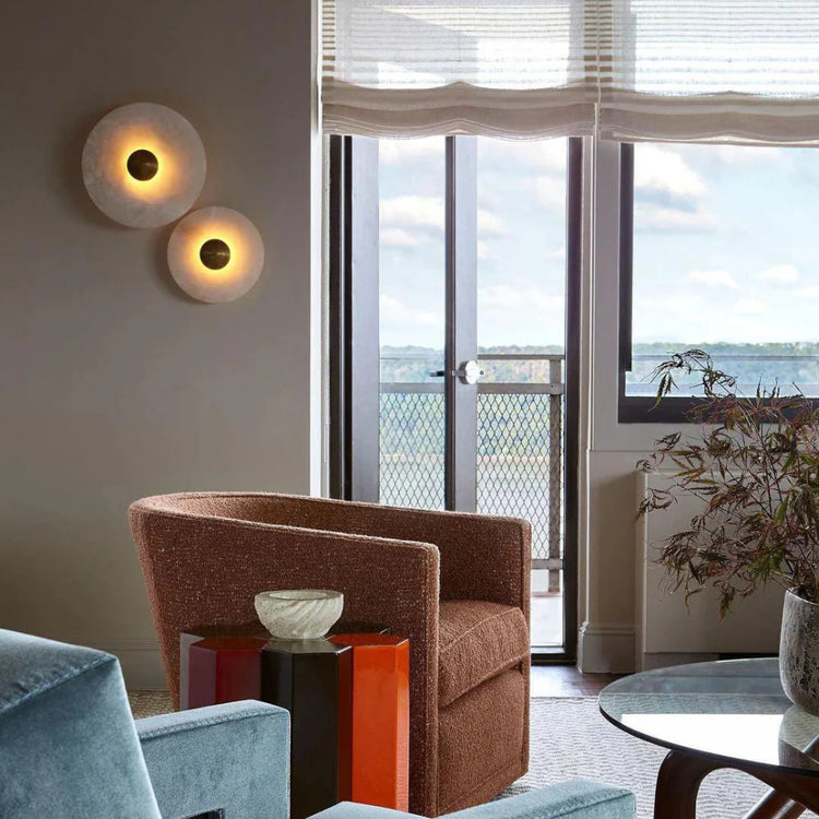 Moderne enkel rund alabast væglampe