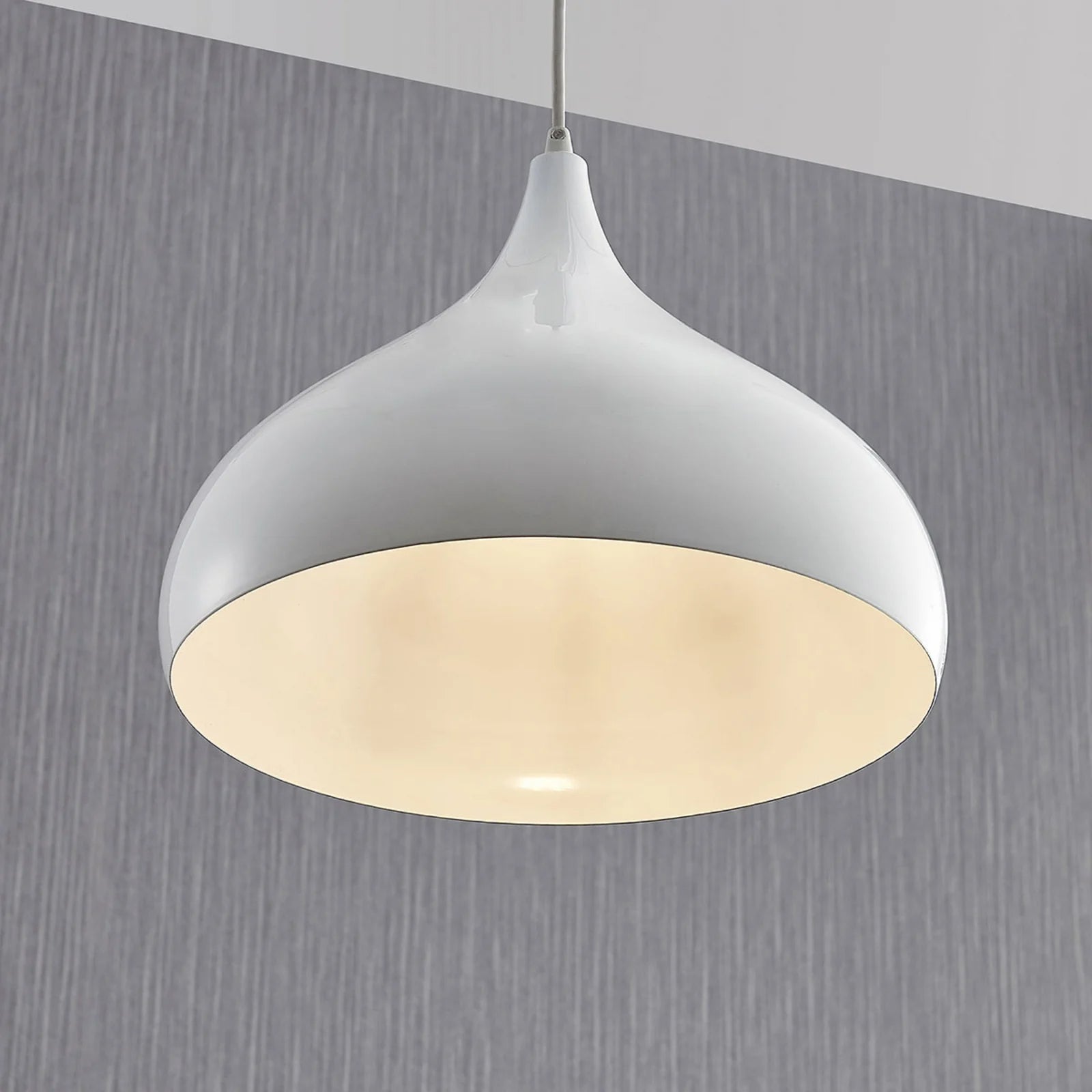 Lampada a Sospensione Minimalista a Campana in Metallo