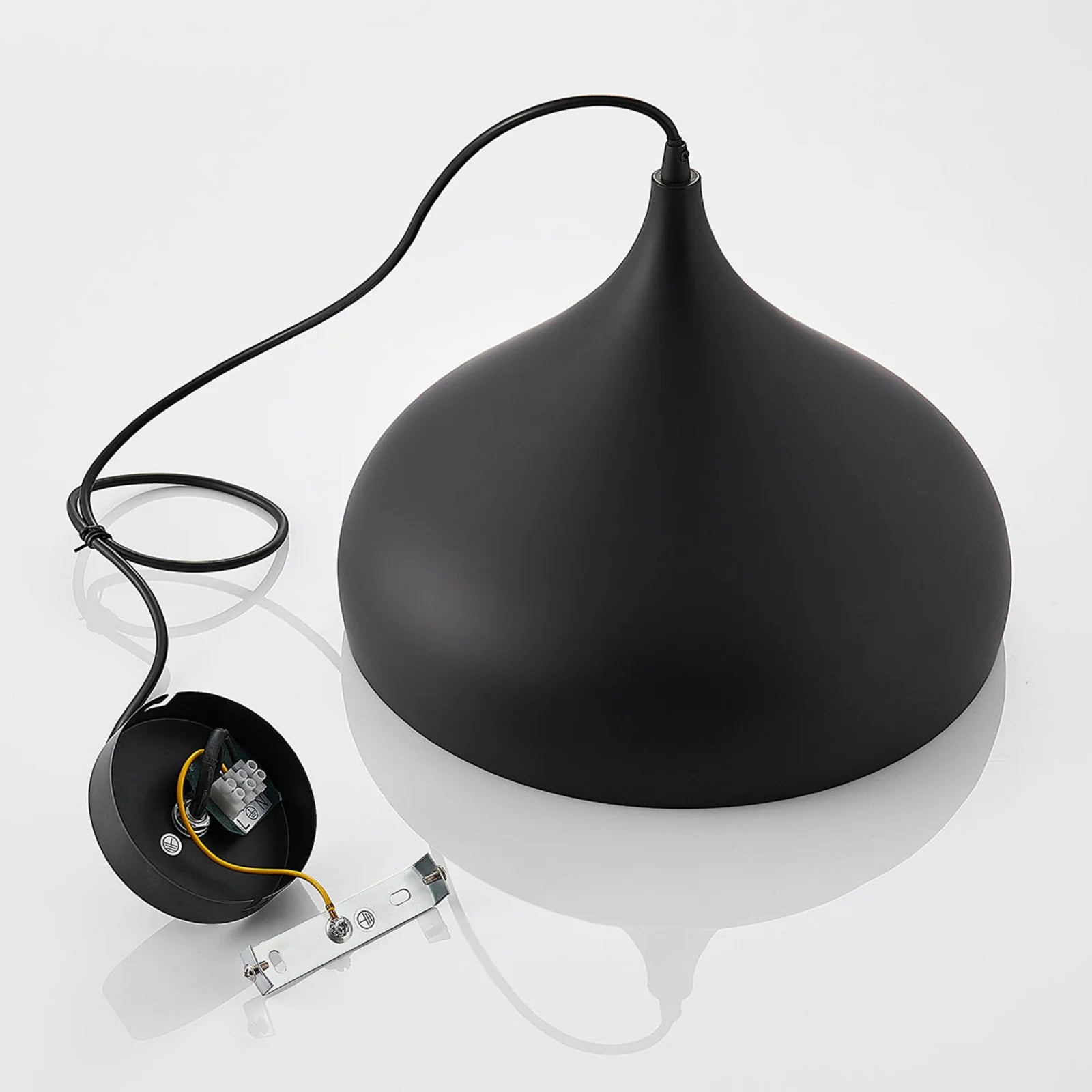 Lampada a Sospensione Minimalista a Campana in Metallo