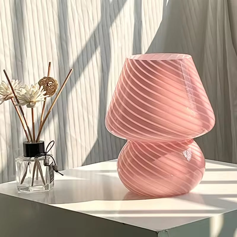 Retro kreativ bordslampa för svamp i glas