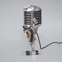 Robotlampe med guitar