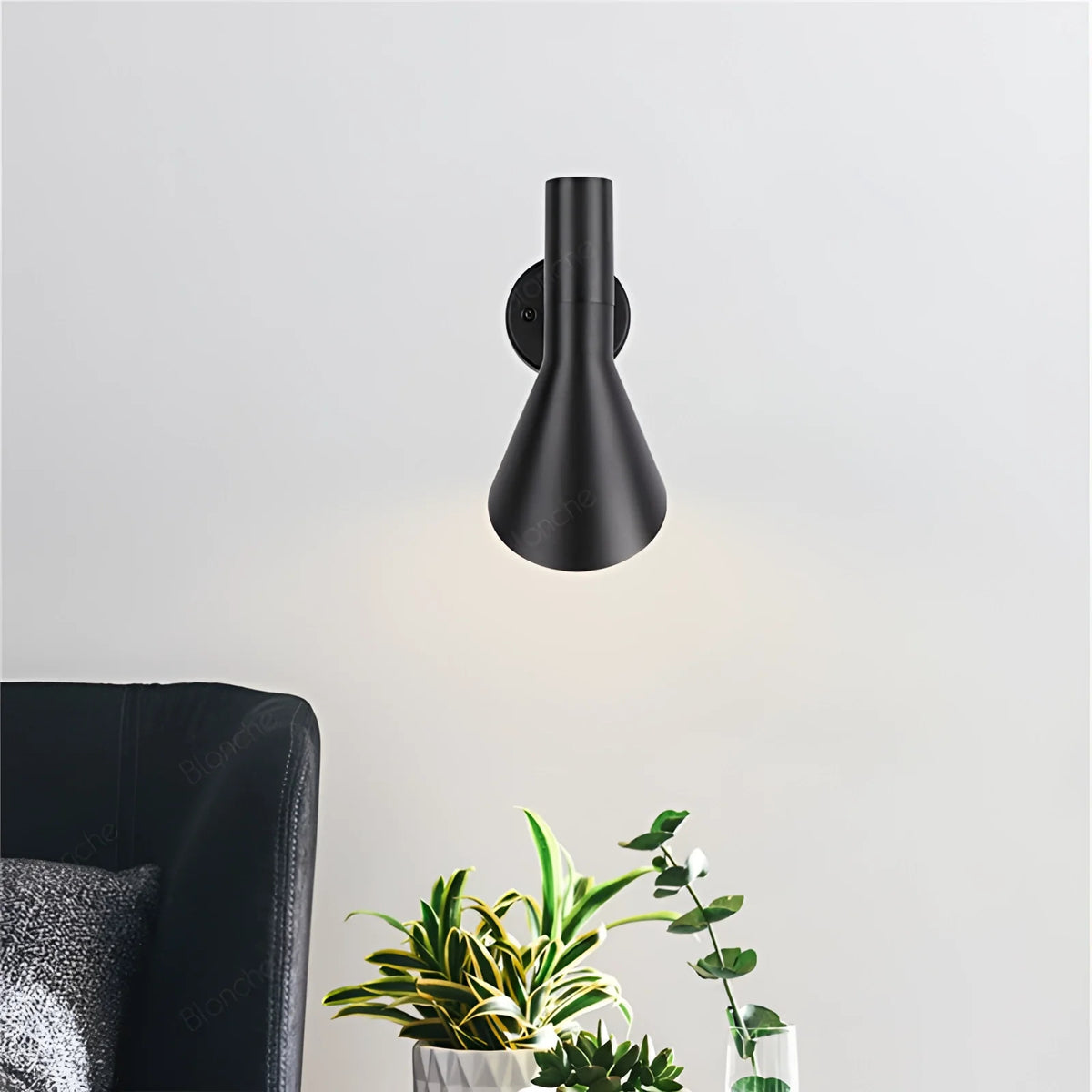 Glarefusion Nordic Simple Adjustable Wall Lamp