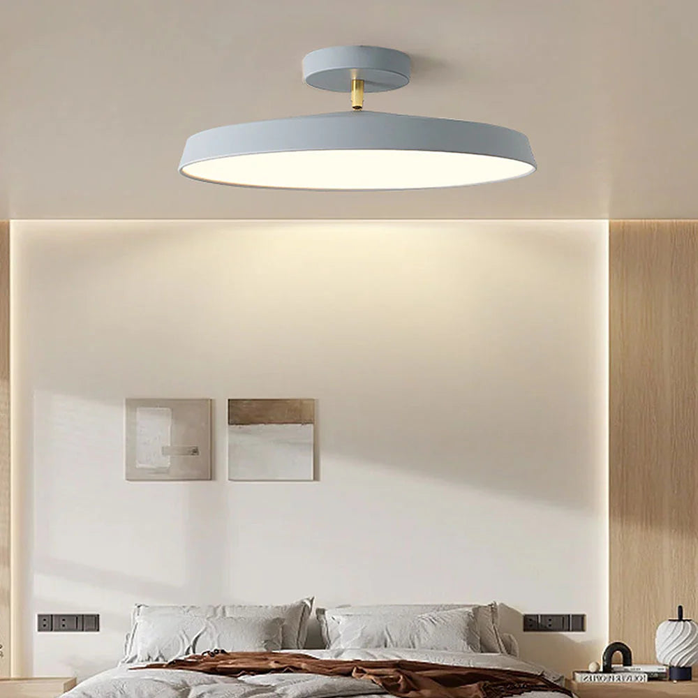 Plafoniera rotonda dal minimalismo moderno